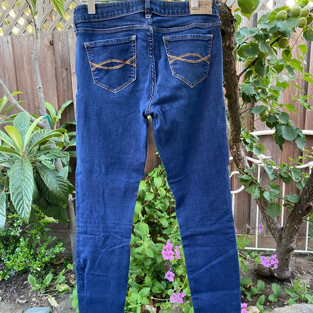 Abercrombie Jeans Size 4 Long